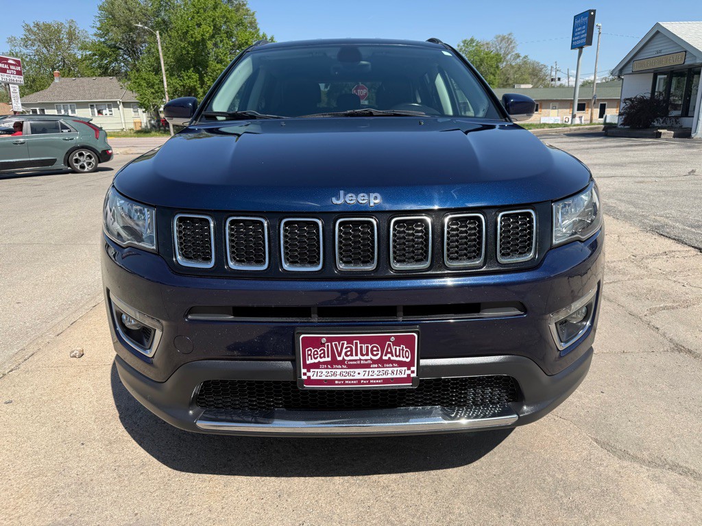 2017 Jeep Compass Image 8