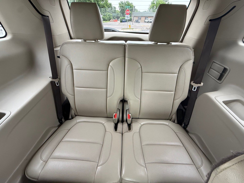 2017 GMC Acadia Image 10