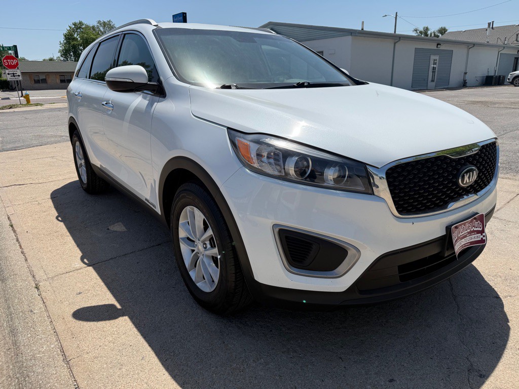 2016 Kia Sorento Image 7