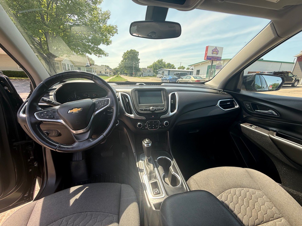 2018 Chevrolet Equinox Image 12