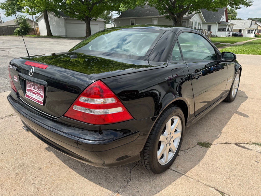 2001 Mercedes-Benz SLK-Class Image 5