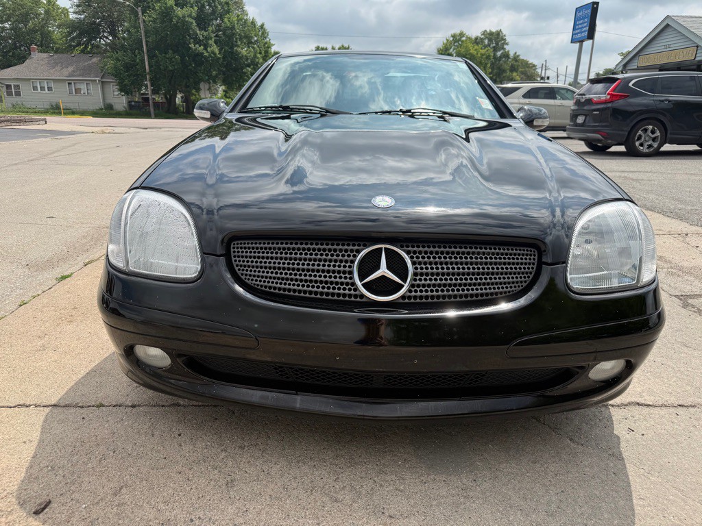 2001 Mercedes-Benz SLK-Class Image 8