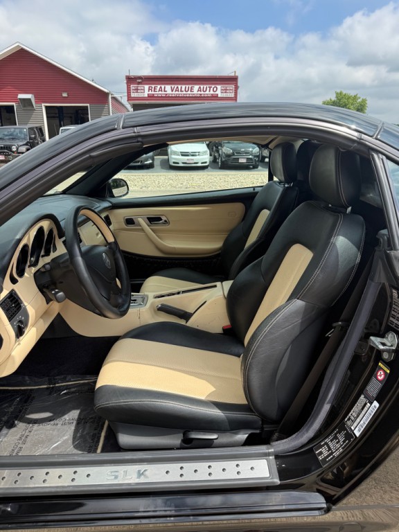 2001 Mercedes-Benz SLK-Class Image 9
