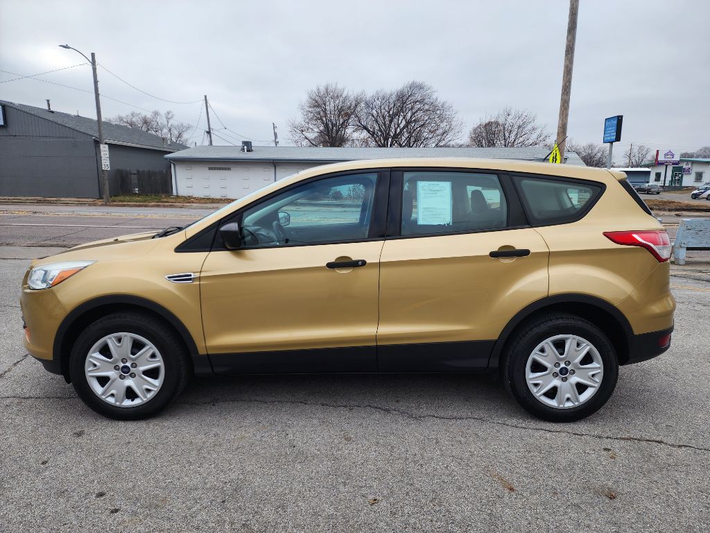 2015 Ford Escape Image 2