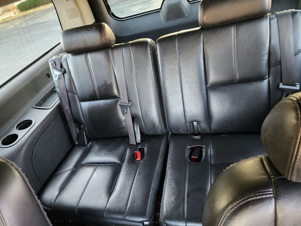 2008 GMC Yukon Image 10