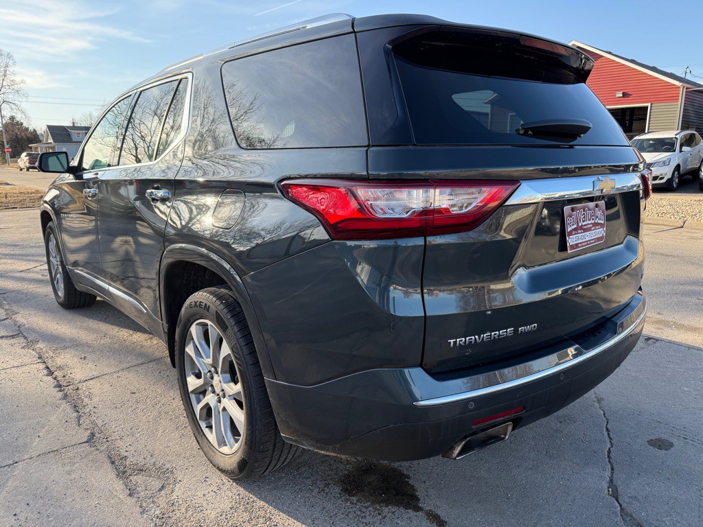 2018 Chevrolet Traverse Image 4
