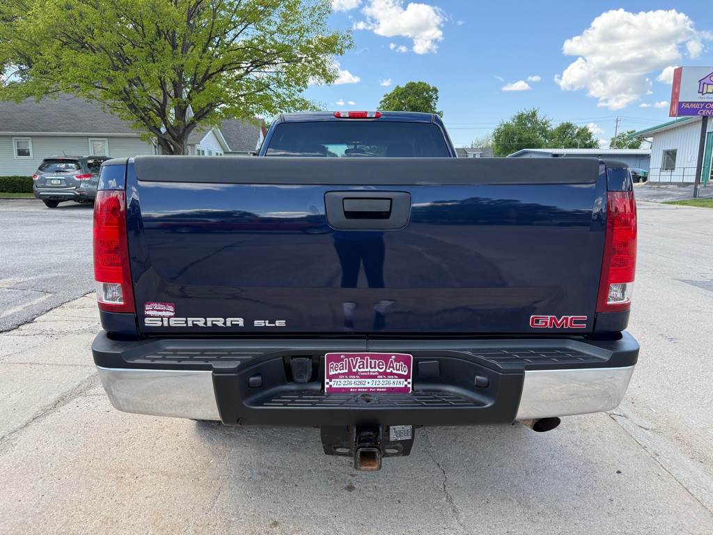 2011 GMC Sierra Image 4