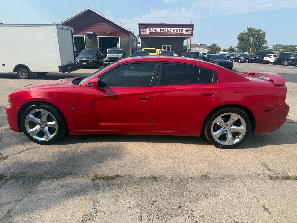 2011 Dodge Charger Image 2