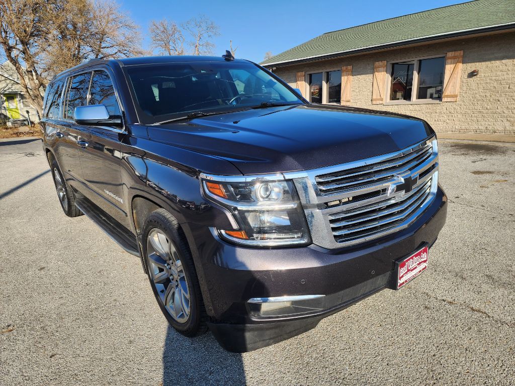 2016 Chevrolet Suburban Image 7