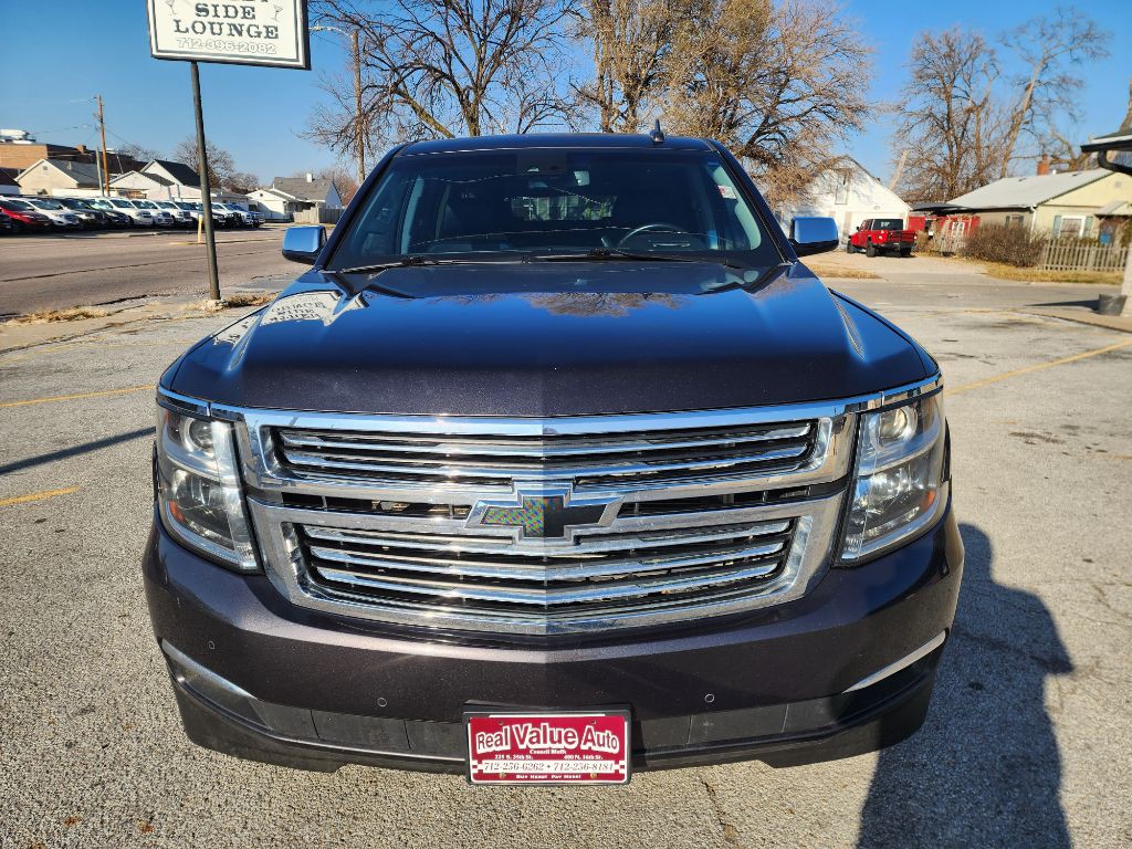 2016 Chevrolet Suburban Image 8