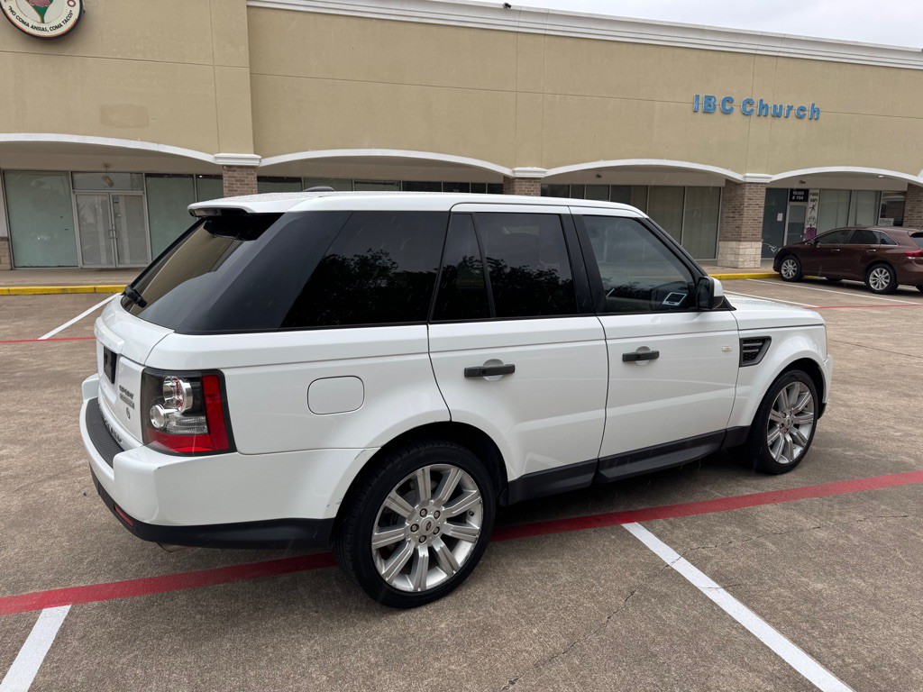 2011 Land Rover Range Rover Sport Image 4