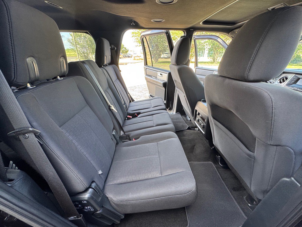2017 Ford Expedition Image 11