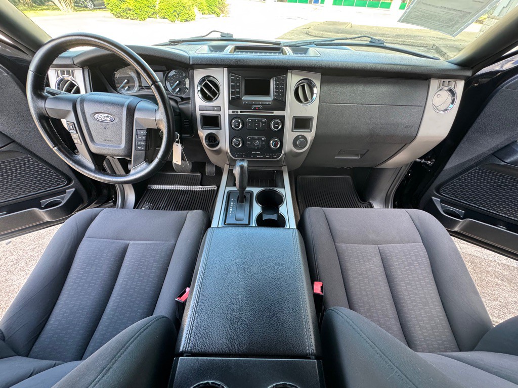 2017 Ford Expedition Image 13