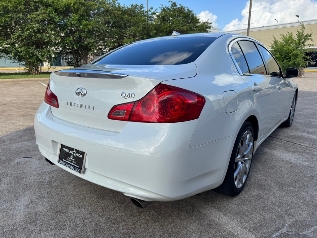 2015 INFINITI Q40 Image 5