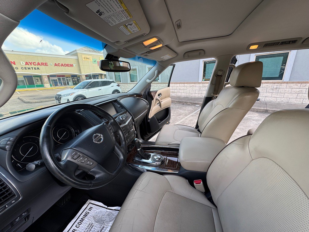 2017 Nissan Armada Image 8