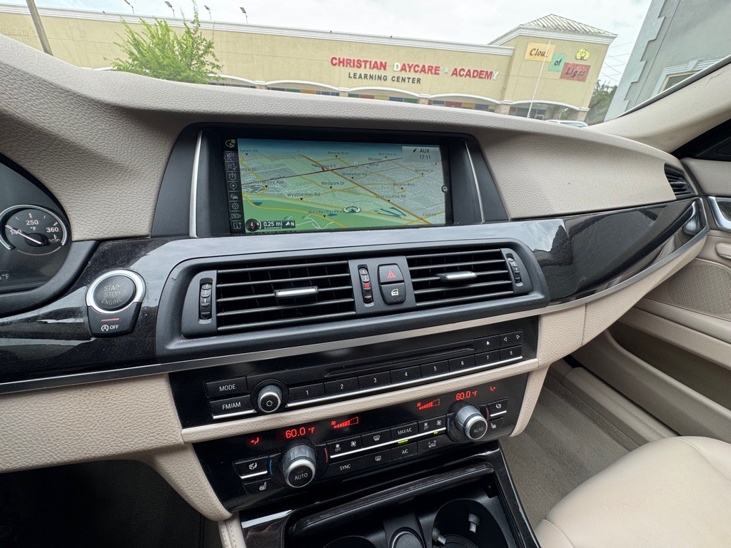 2014 BMW 5 Series Image 17