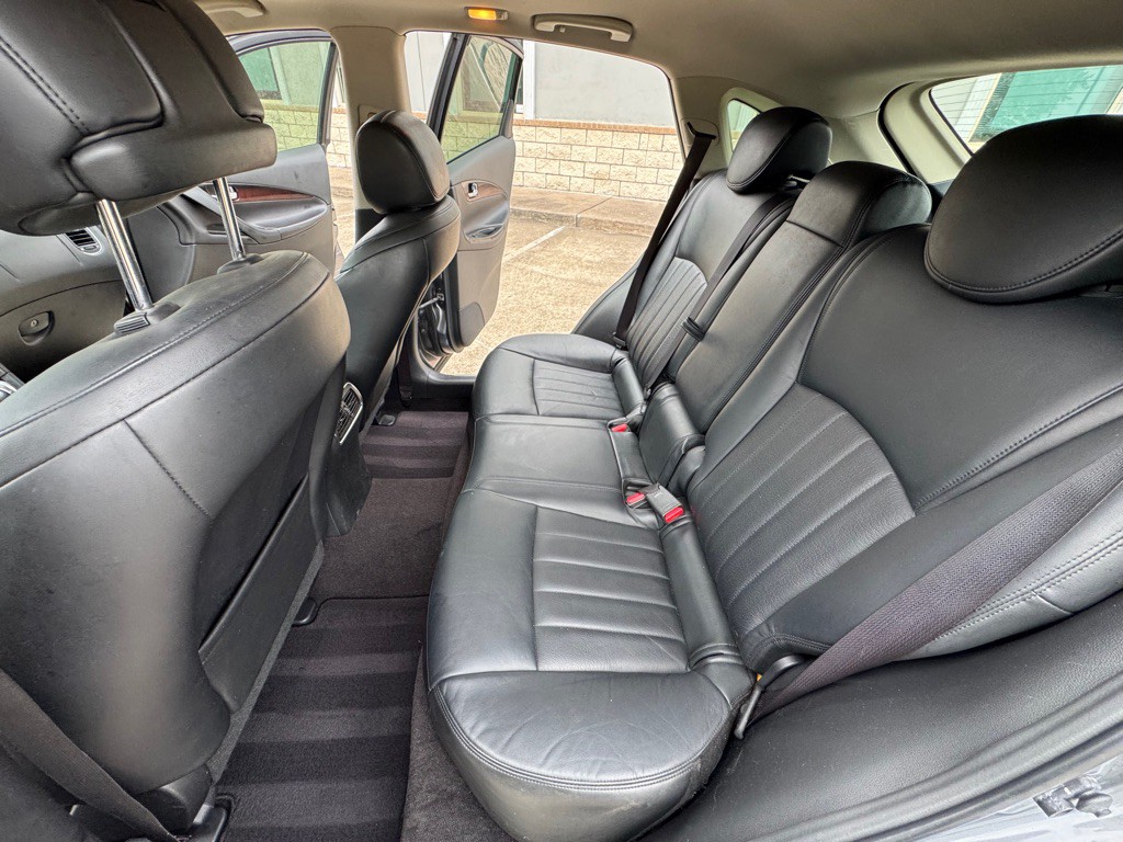 2017 INFINITI QX50 Image 10