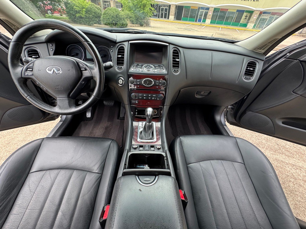 2017 INFINITI QX50 Image 13