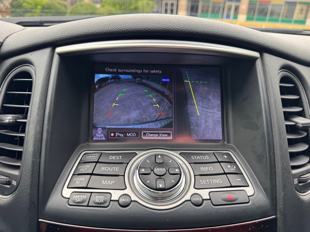 2017 INFINITI QX50 Image 18