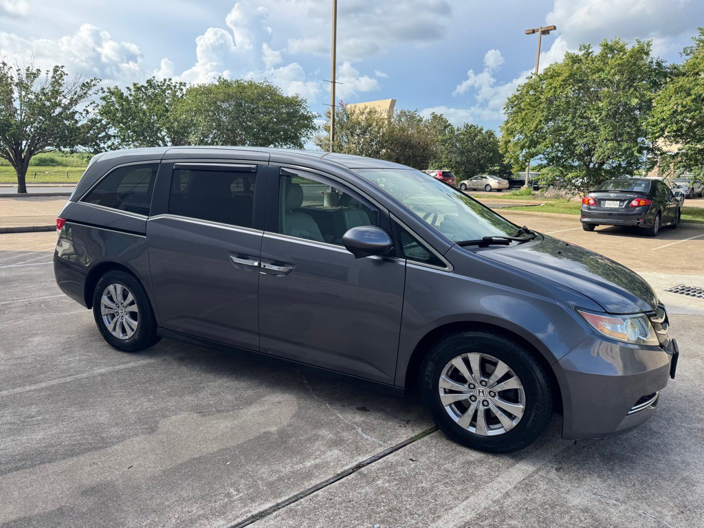 2016 Honda Odyssey Image 3