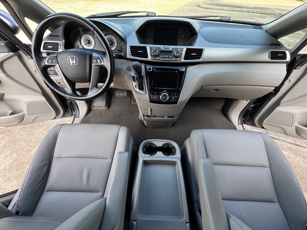 2016 Honda Odyssey Image 13