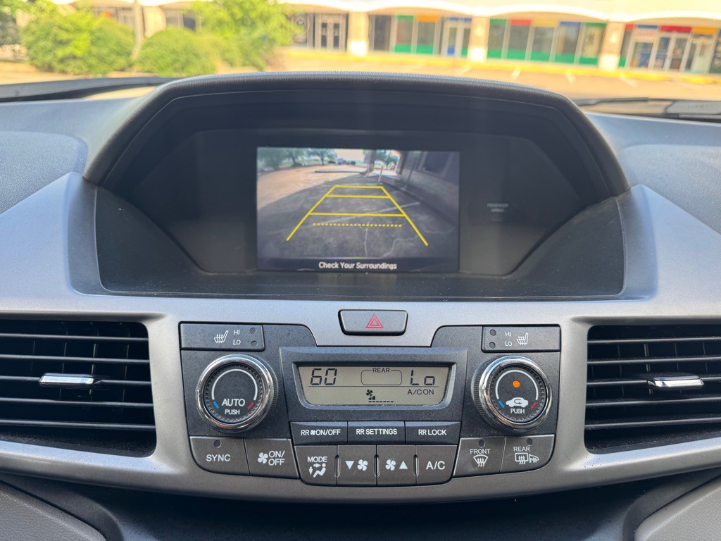 2016 Honda Odyssey Image 19
