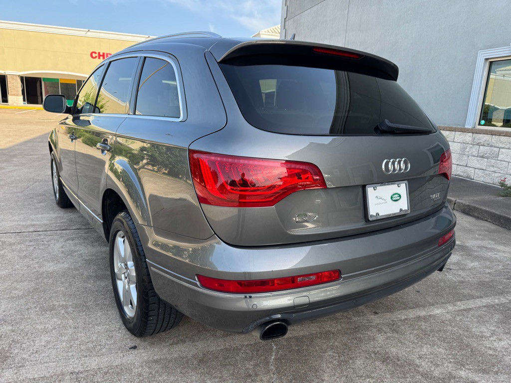 2015 Audi Q7 Image 6