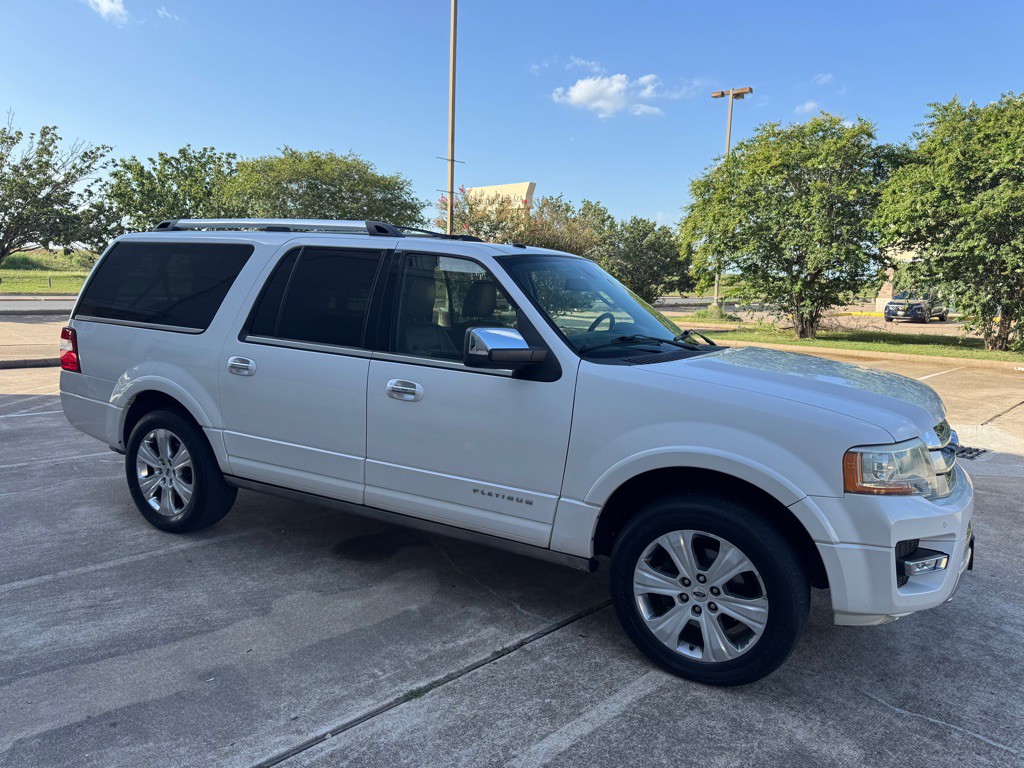 2016 Ford Expedition Image 3