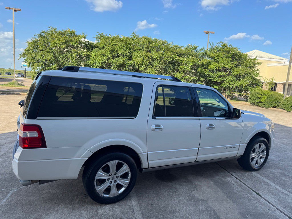 2016 Ford Expedition Image 4