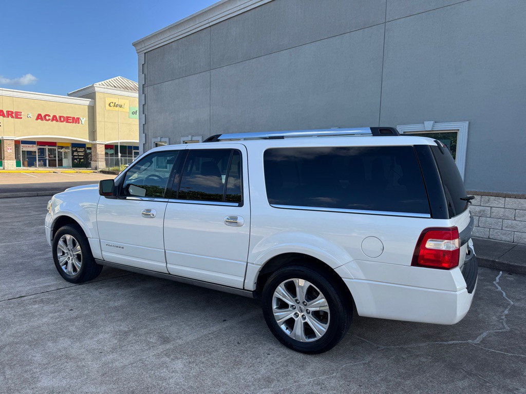 2016 Ford Expedition Image 7