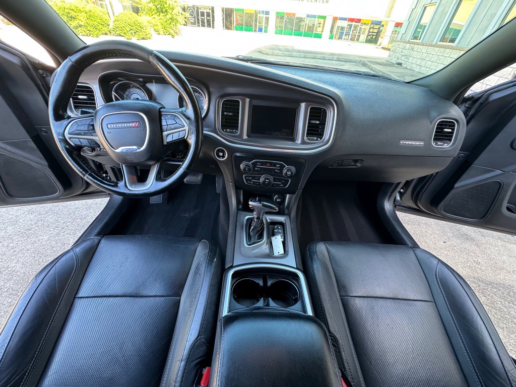 2019 Dodge Charger Image 12