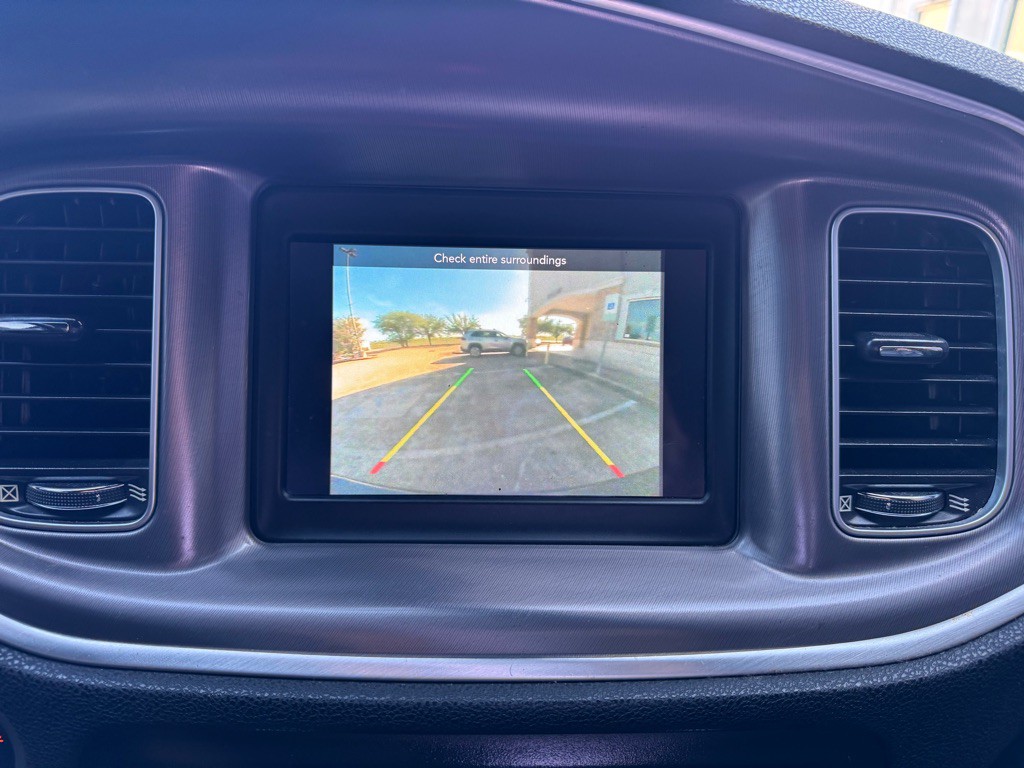 2019 Dodge Charger Image 17