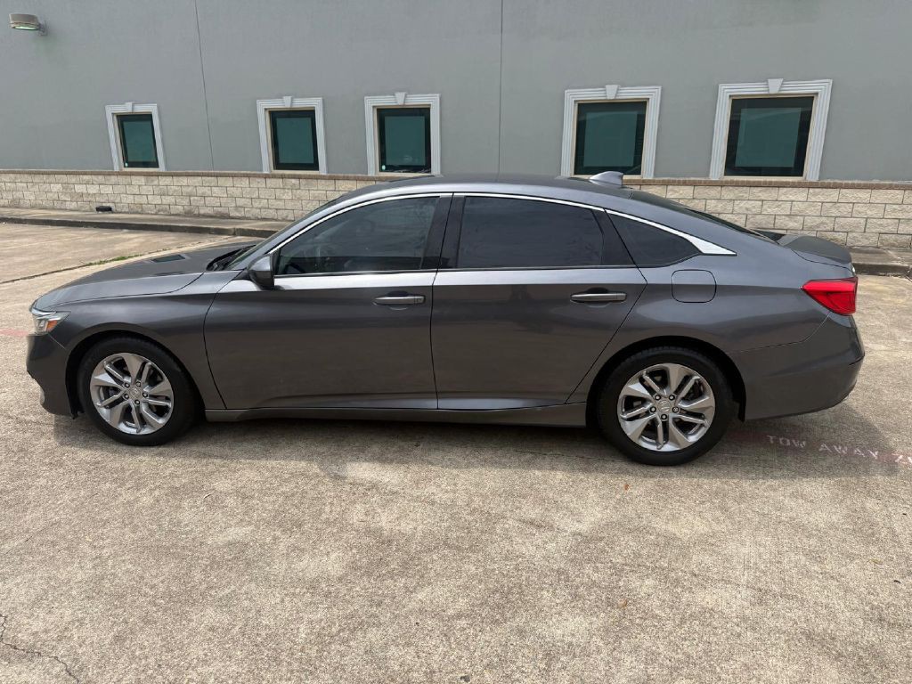 2018 Honda Accord Image 8