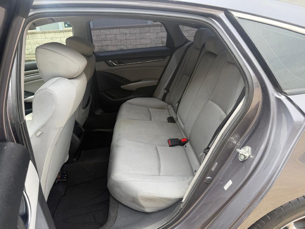 2018 Honda Accord Image 10