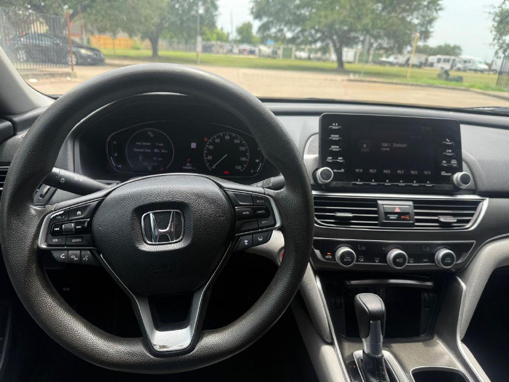 2018 Honda Accord Image 12