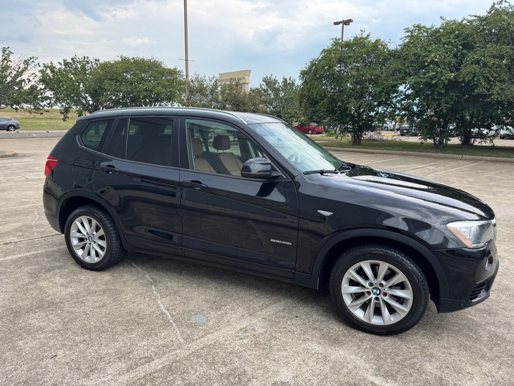 2017 BMW X3 Image 3