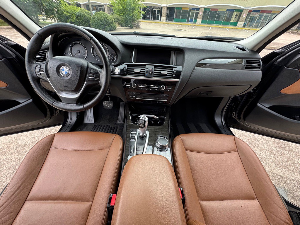2017 BMW X3 Image 12