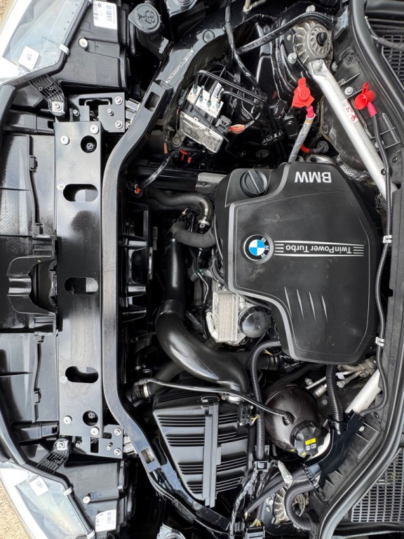2017 BMW X3 Image 14