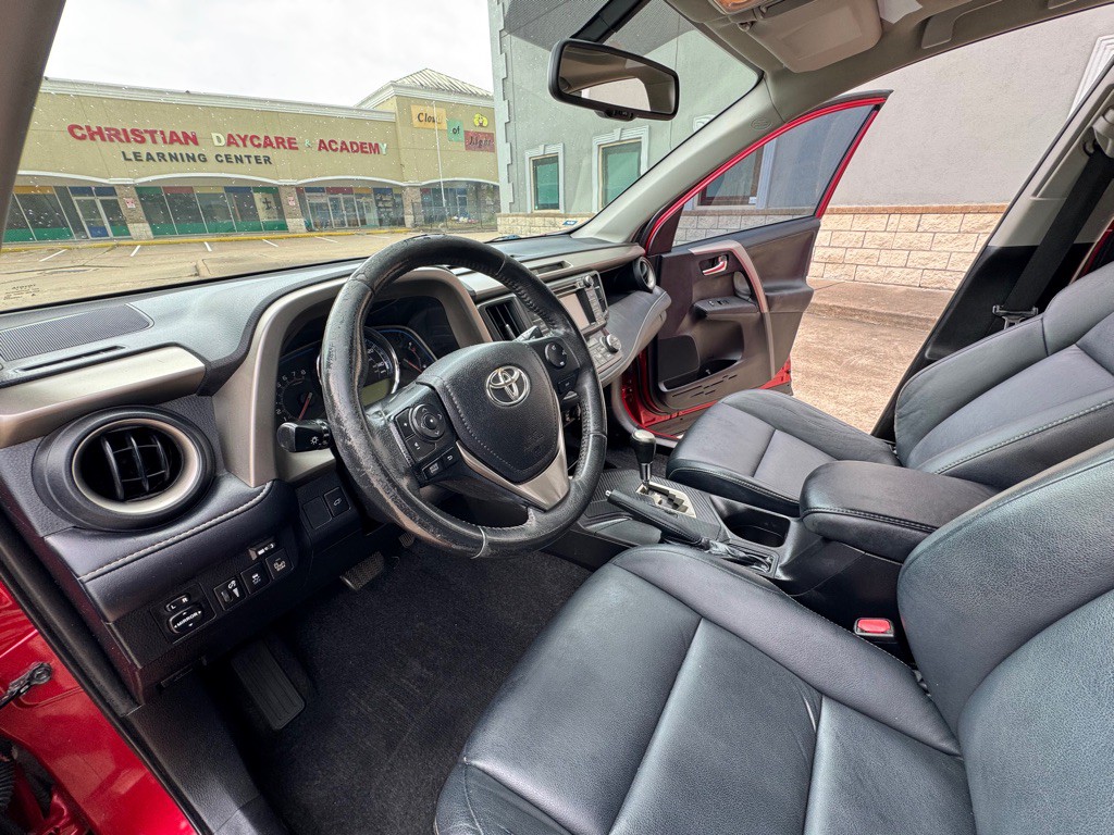 2013 Toyota Rav4 Image 8