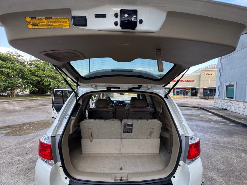 2013 Toyota Highlander Image 15