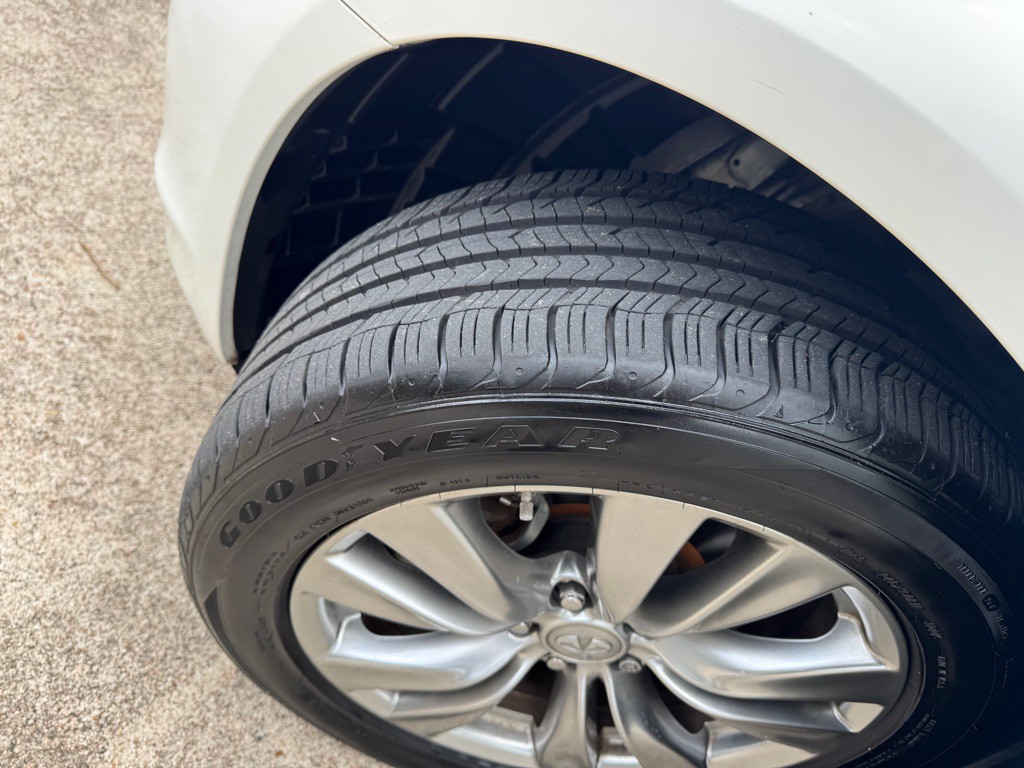 2013 INFINITI M37 Image 15