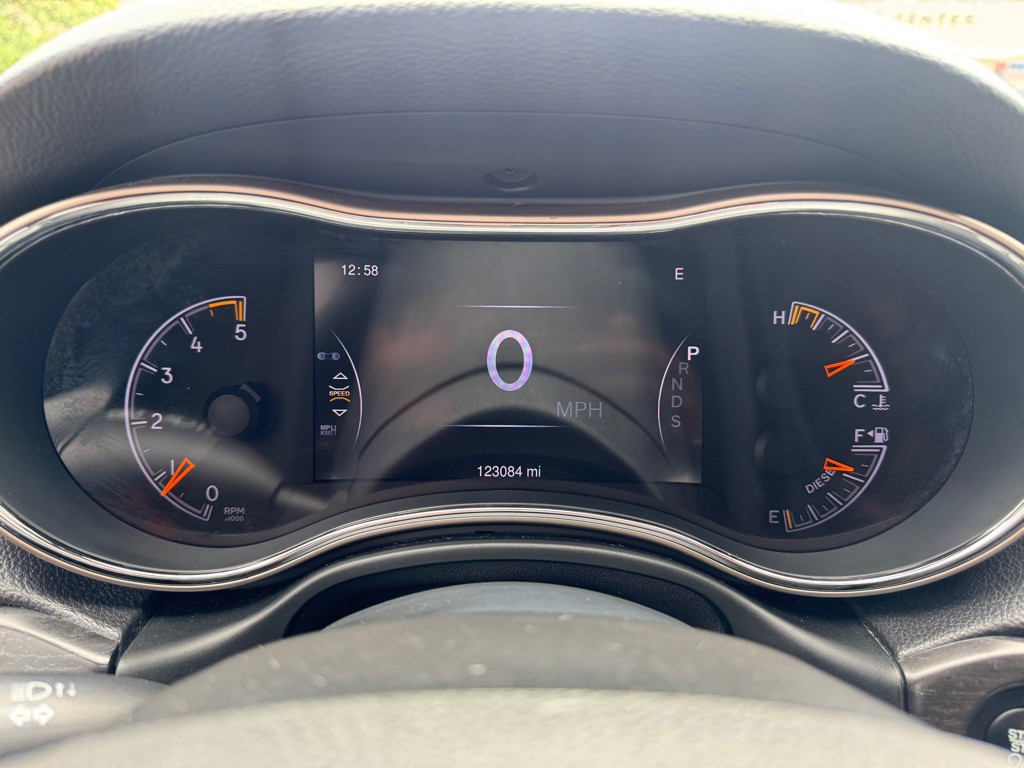 2014 Jeep Grand Cherokee Image 16