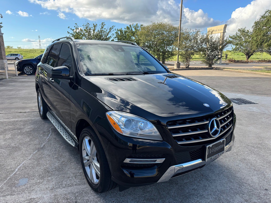 2015 Mercedes-Benz M-Class Image 2
