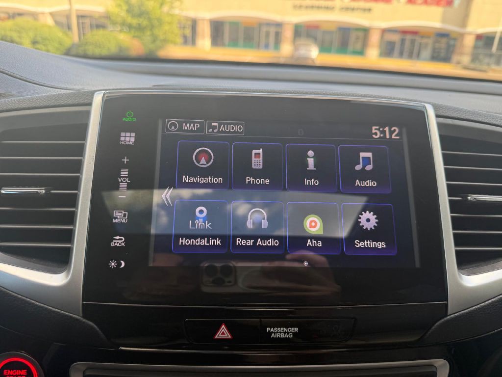 2016 Honda Pilot Image 17