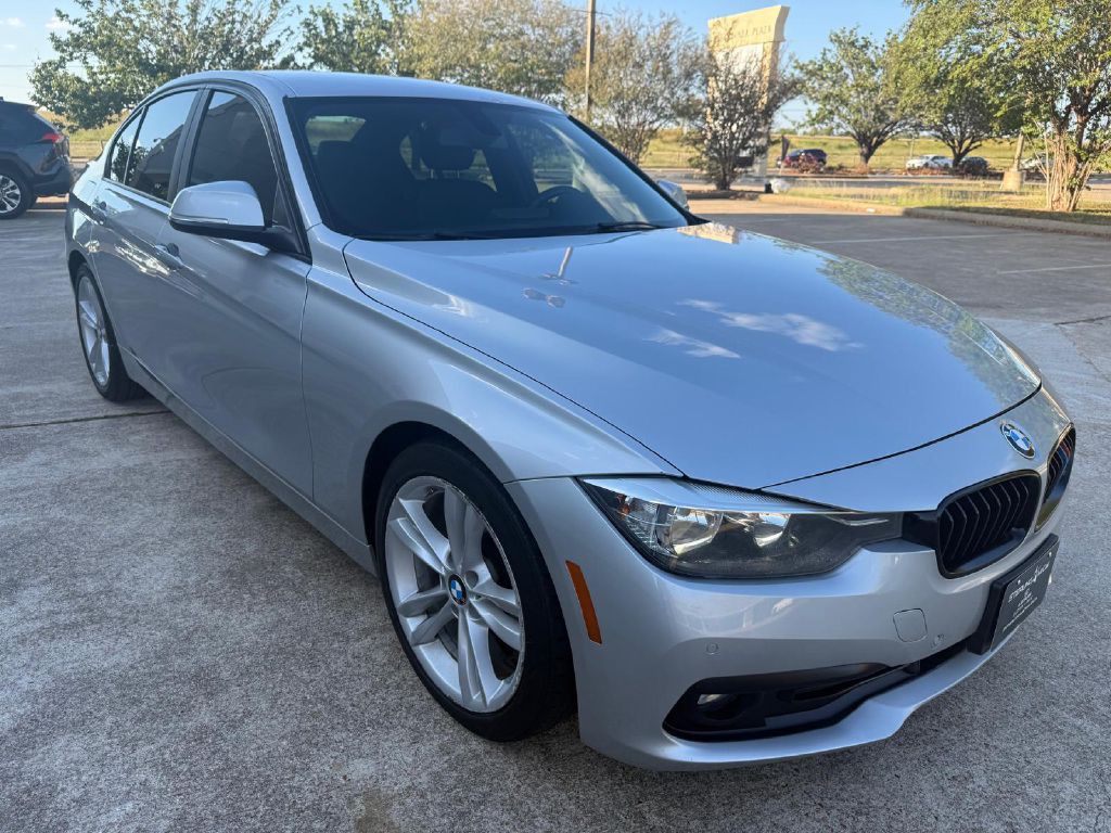 2016 BMW 3 Series Image 3