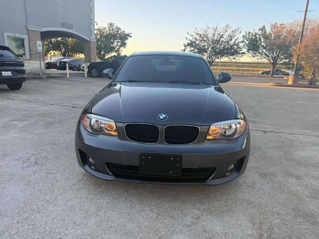 2013 BMW 1 Series Image 2