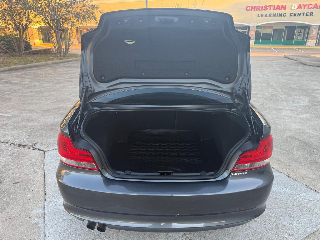 2013 BMW 1 Series Image 9