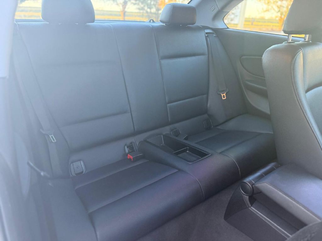 2013 BMW 1 Series Image 14