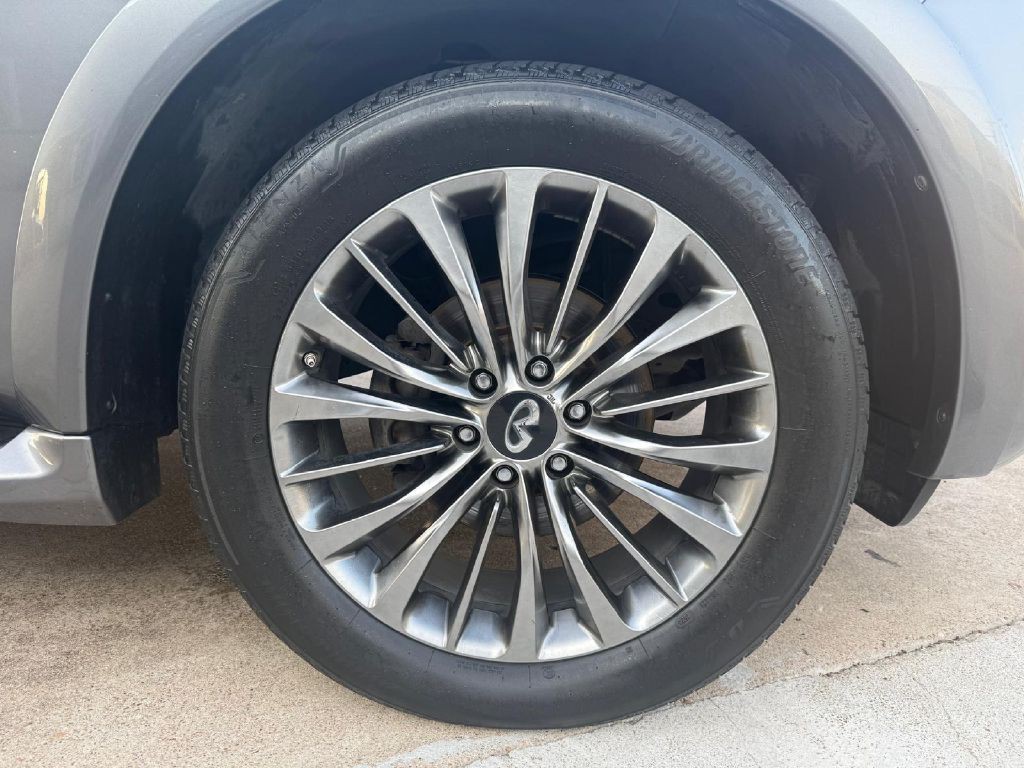 2019 INFINITI QX80 Image 8