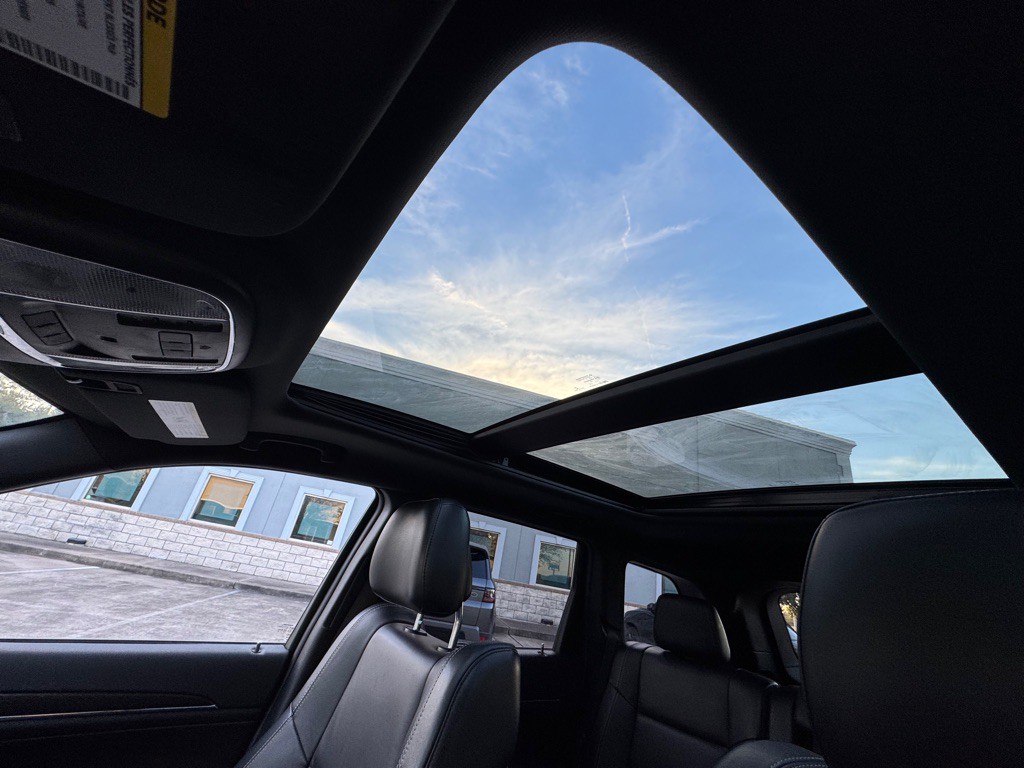 2015 Jeep Grand Cherokee Image 20